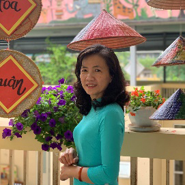 Cô Hương Trà